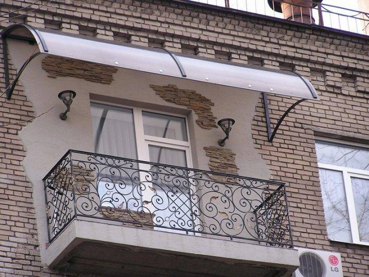 20 фото балконов с панорамным остеклением