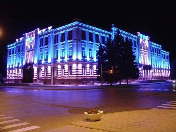 Архитектурные элементы фасада
